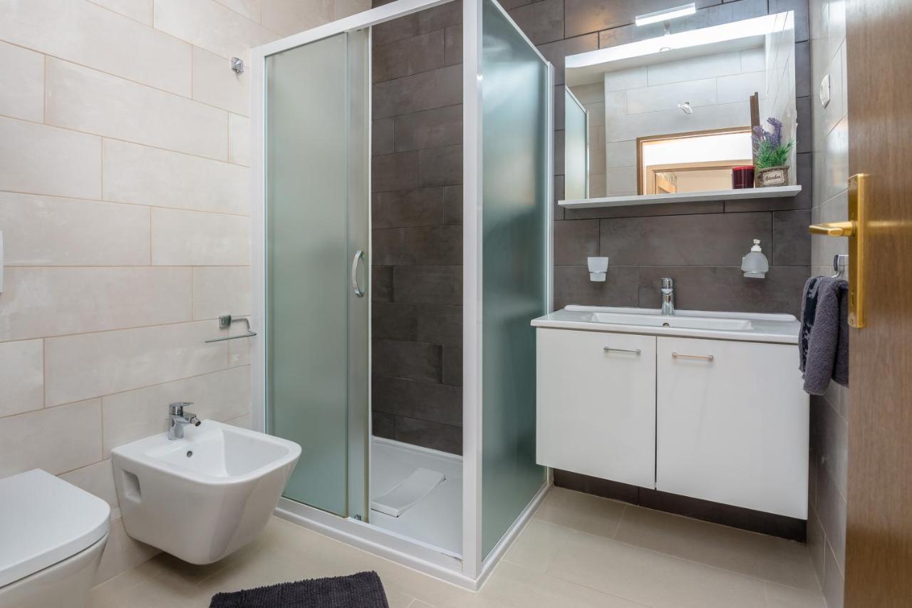 Apartment K&L Vir Εξωτερικό φωτογραφία