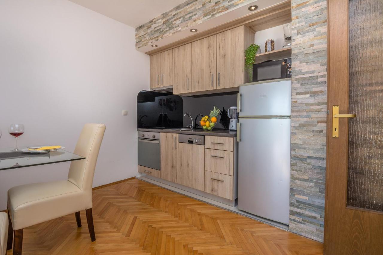 Apartment K&L Vir Εξωτερικό φωτογραφία